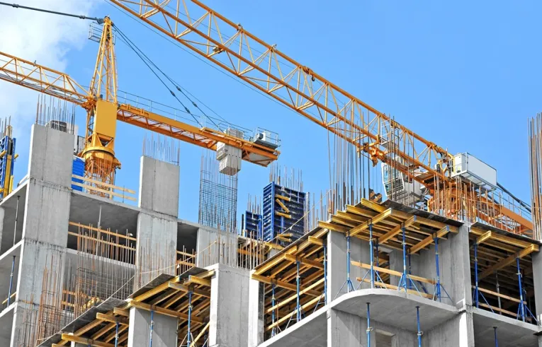 Budynek mieszkalny w budowie